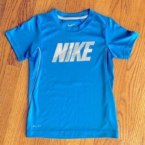 Nike boys DRI-FIT t-shirt, sz 7